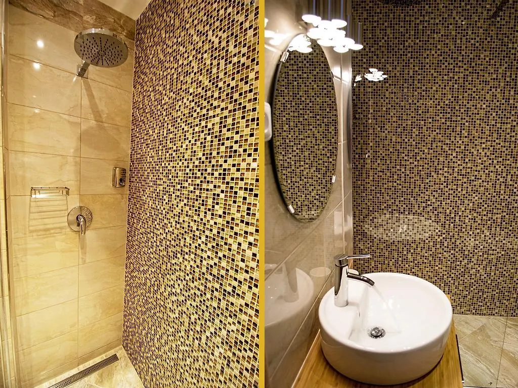 Champagne Studio With Sauna Praag 0*,